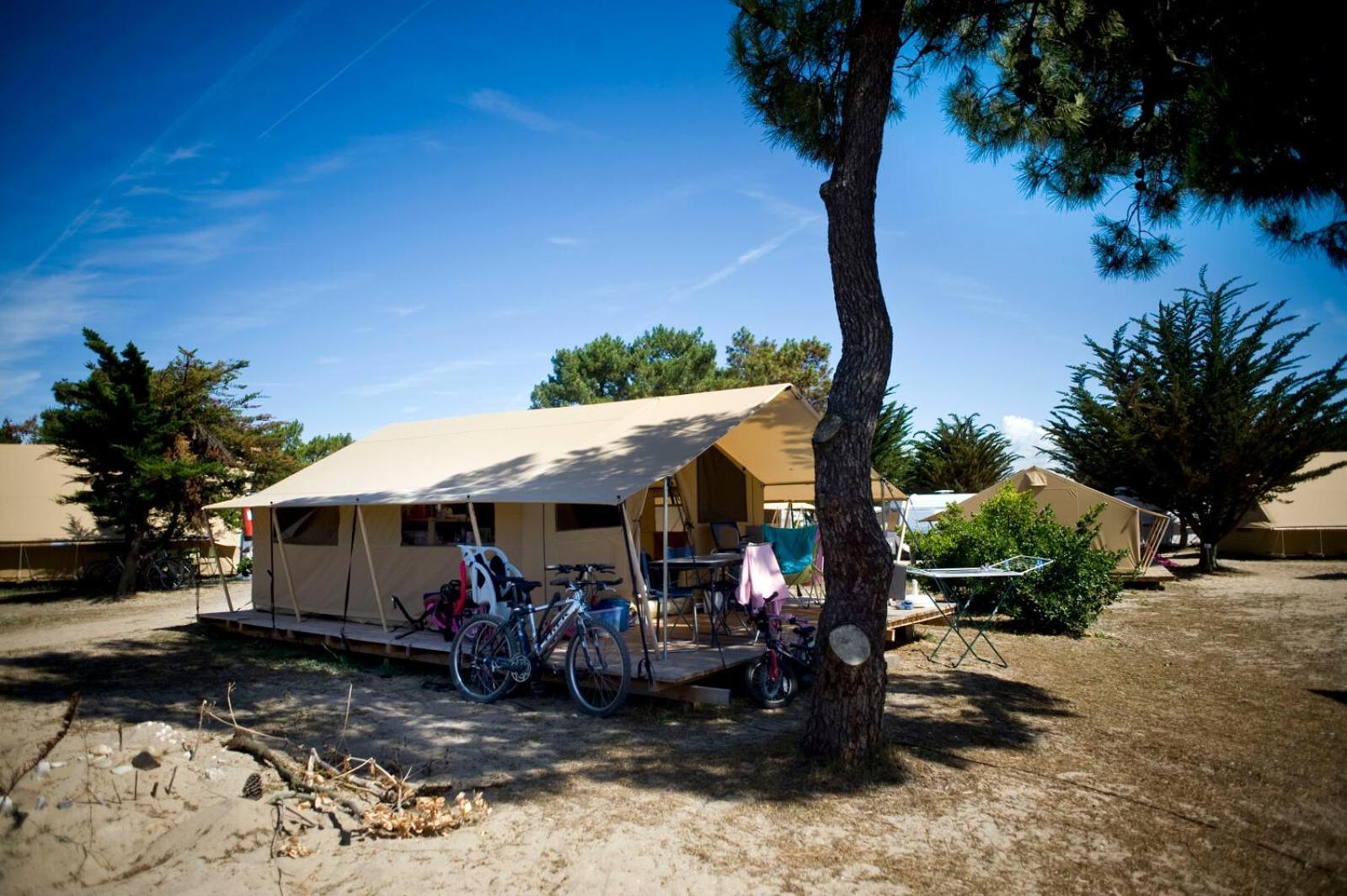 Huttopia Noirmoutier Exteriör bild